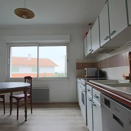 Villa Holiday Home In The Heart Of Chateau D'Oleron *