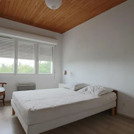 Villa Holiday Home In The Heart Of Chateau D'Oleron Le Château-dʼOléron